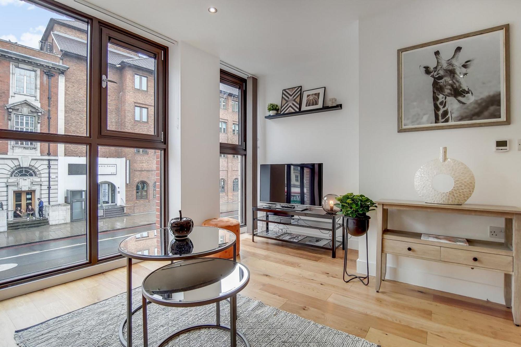 Apartment The Borough Collection Near Bridge And Borough Market - By Short Stories
